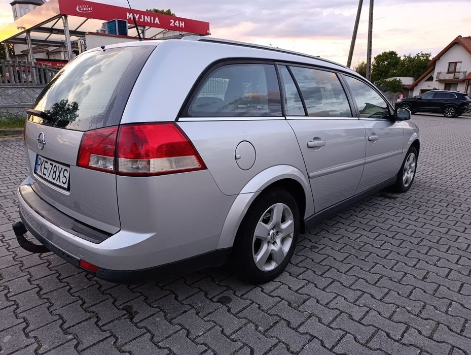 Opel Vectra C Kombi LIFT ! 1.9 CDTi 150 KM ! Automat ! Zadbana ! Bez rdzy !