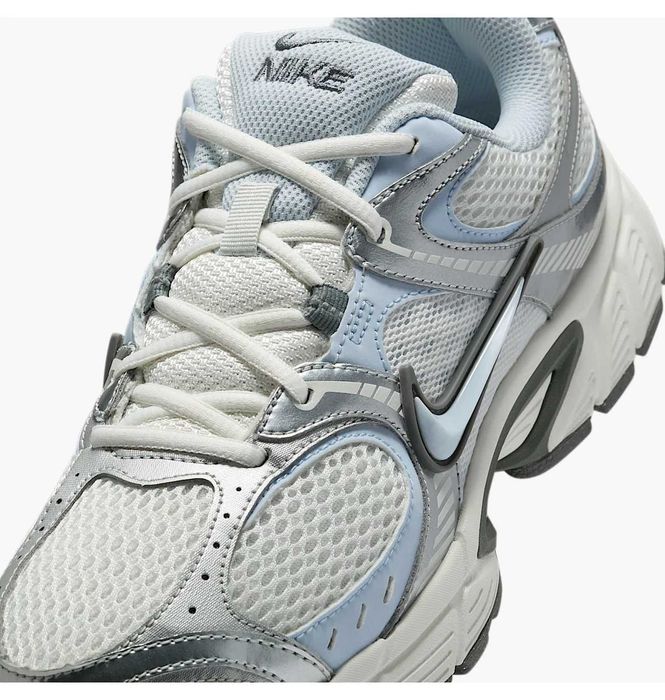 Оригінал! Кросівки Nike W V5 RNR HQ7901-103 EUR 39; EUR 40
