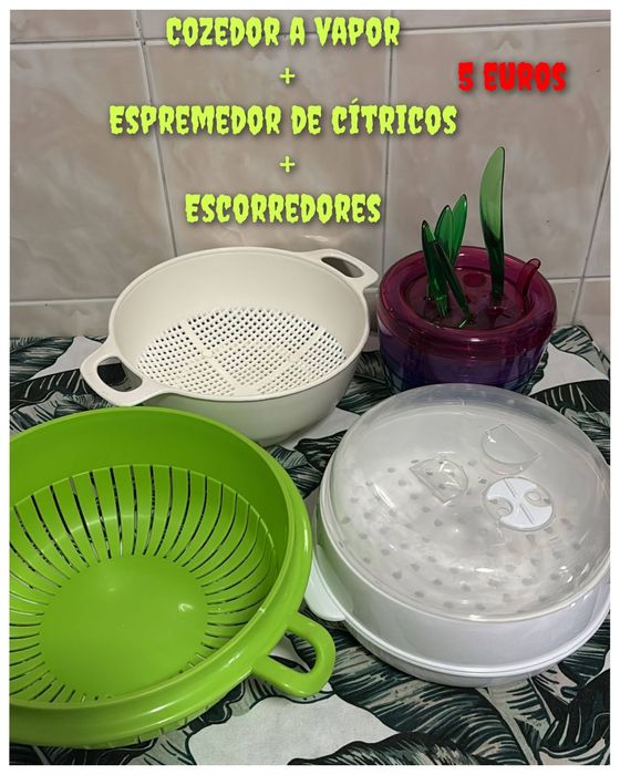 Espremedor de cítricos, cozedor a vapor e escorredor