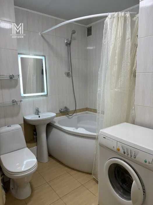 Продам 3 к. квартиру Танкопия Каденюка Новые Дома Дворец Спорта ремонт