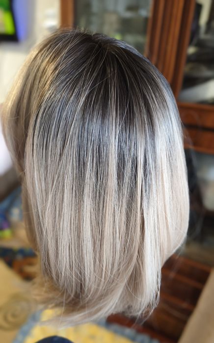 Перука жіноча. Парик