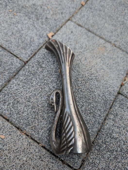 Flakon chyba srebrny