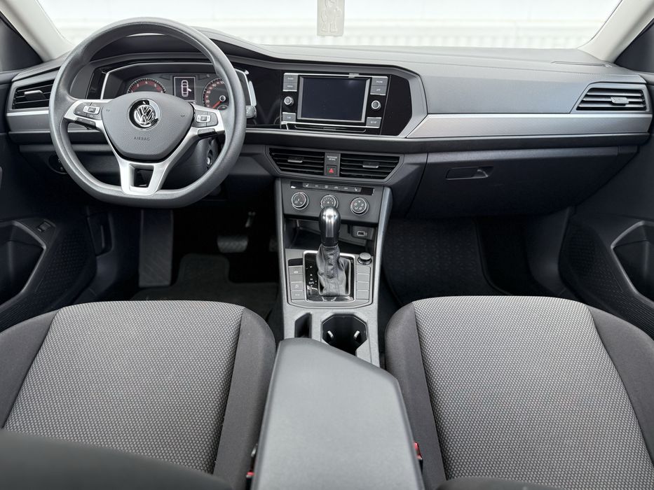 Volkswagen Jetta 2019