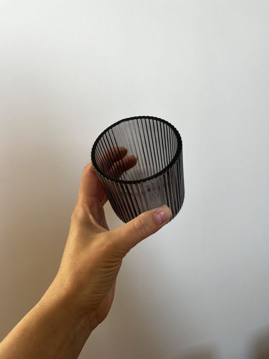 Нові стакани для напоїв