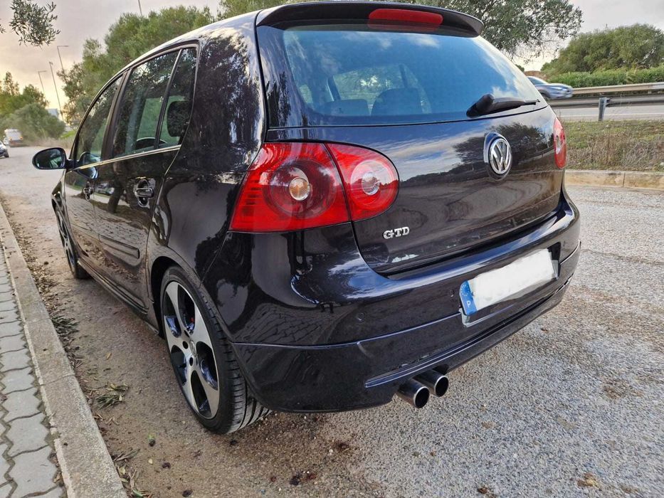 VW Golf 1.9 TDI ConfortLine - Look GTD