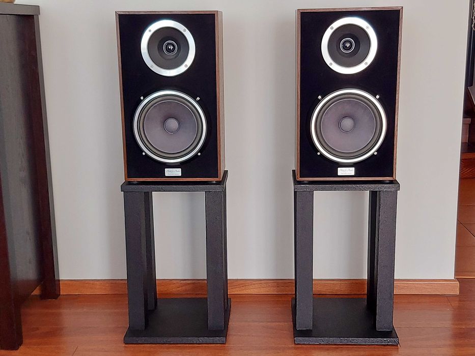 Kolumny dwudrożne DIY z maskownicami + podstawy i okablowanie