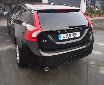 Volvo V60 D2 1.6 foto 4