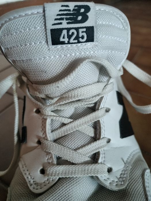 Sapatilhas New Balance 425 brancas - usadas !