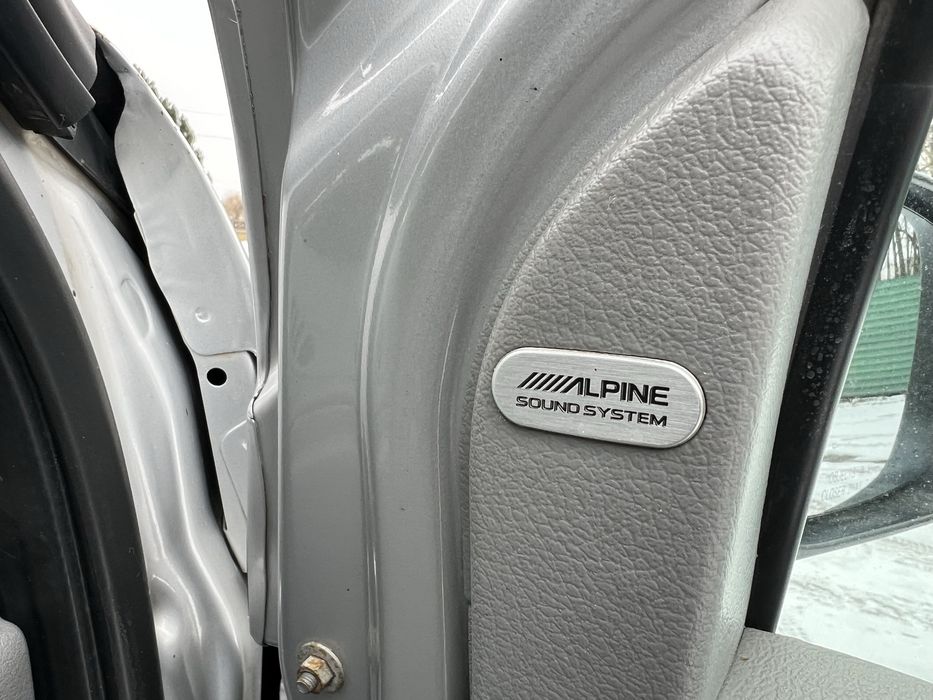 Chrysler Aspen рамный полный привод 8мест