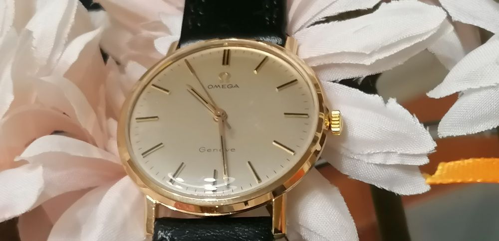 Relógio omega geneve ouro