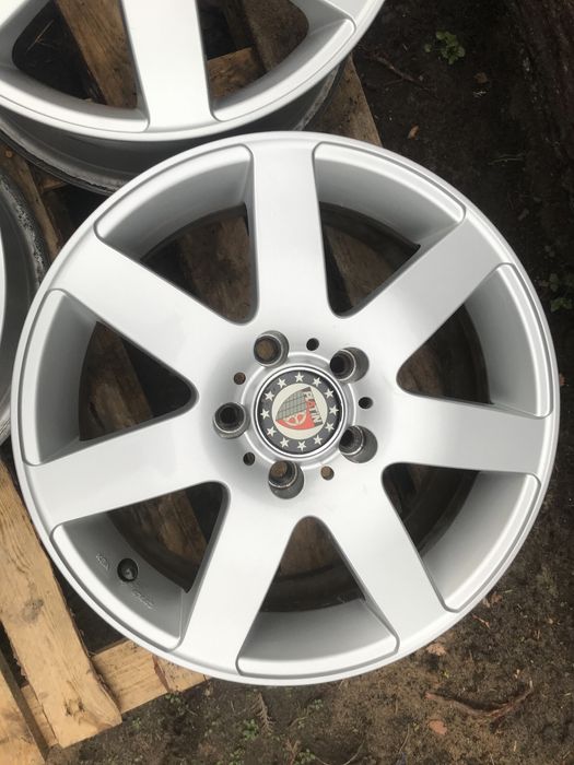 ND Komplet felg aluminiowych 16” 5x112 bdb stan