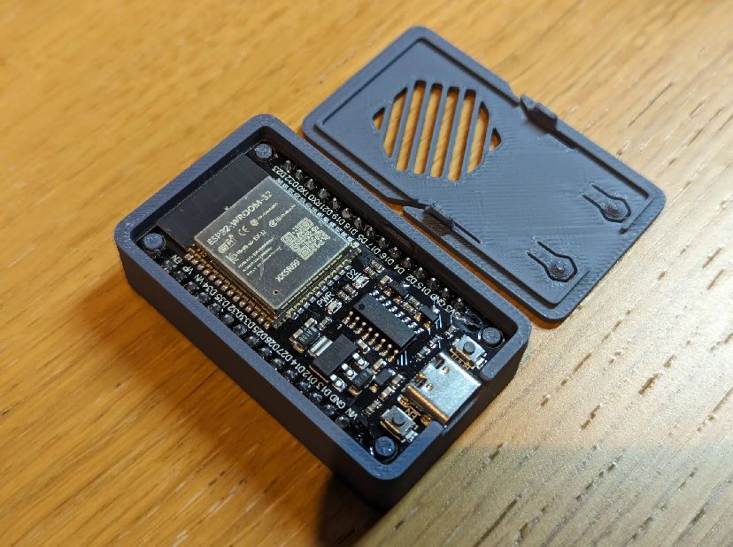 Кейс-холдер для Esp 32