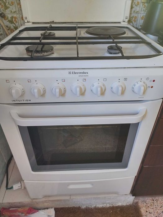 Fogão Electrolux
