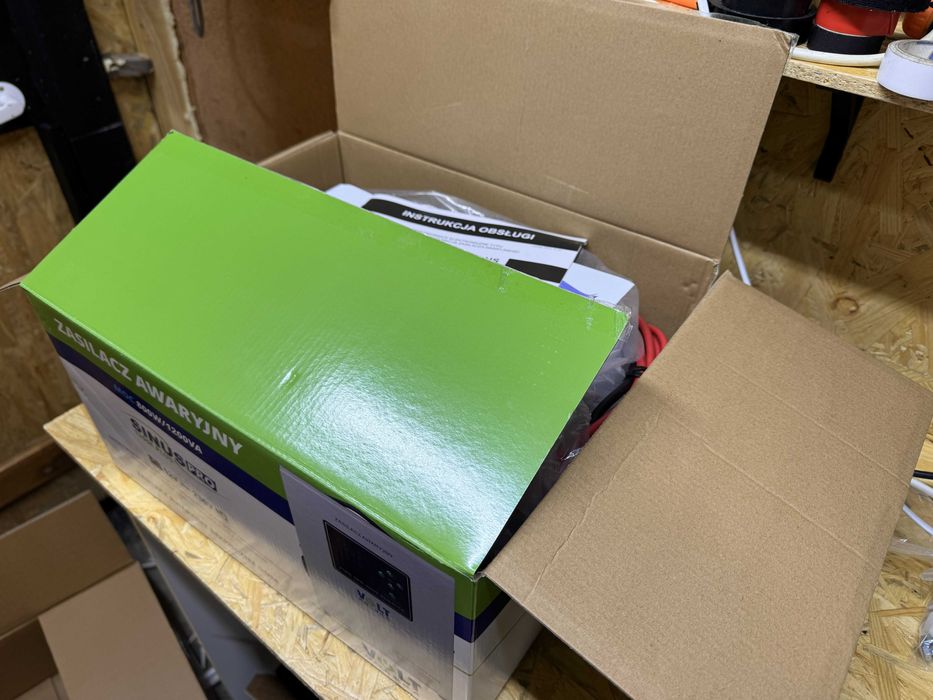 Zasilacz awaryjny VOLT sinusPRO 1200 E PLUS 12V-230V UPS