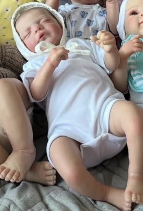 Кукла пупс реборн наявність  Є