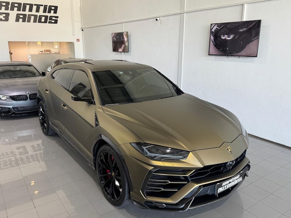 Lamborghini Urus 4.0 V8