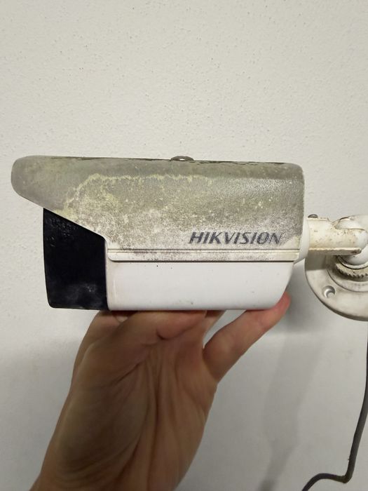 Kit 5 câmaras de vigilância — Hikvision + QVIS