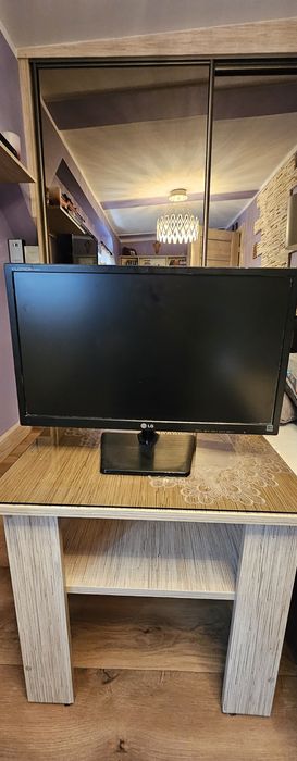 Monitor 24 całe LG Flatron