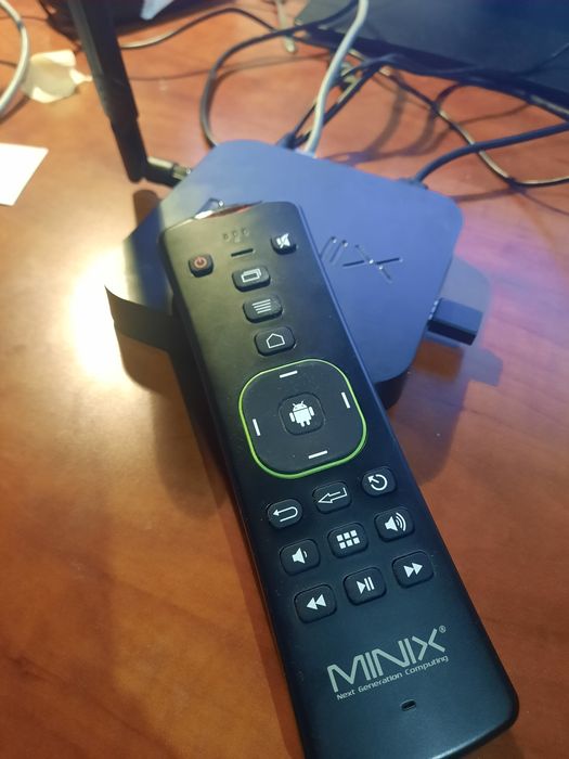 TV Box Minix Neo X8H PLUS