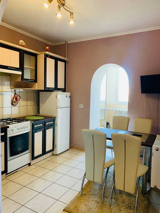 Задається 1 кімнатна квартира в новобудові на Озерній.