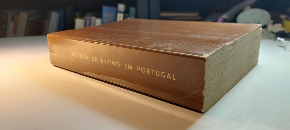 Sistema de Ensino em Portugal - Manuela Silva, M. Isabel Tamen