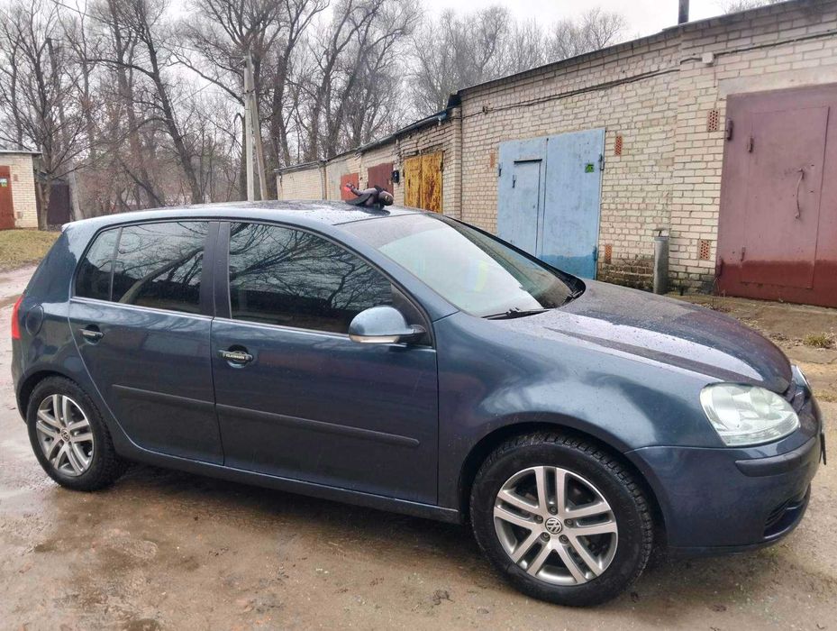 Продам Volkswagen Golf 5