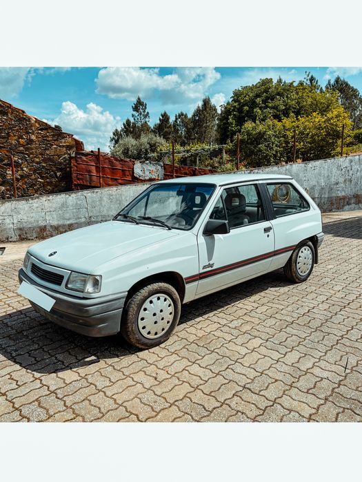 Opel Corsa A C1 de 1992 - Excelente Estado foto 2