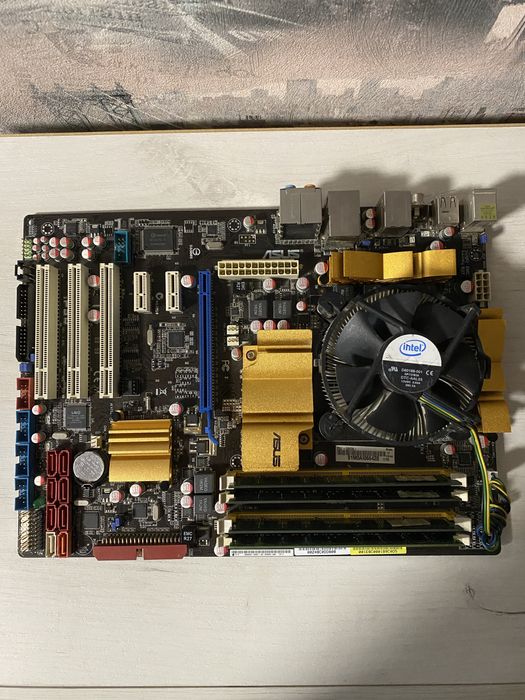 Комп'ютер Xeon E5450 4 ядра, видеокарта 1gb, с монитором