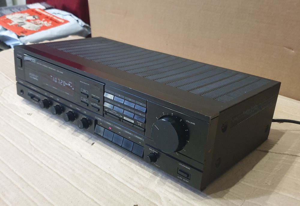 Kenwood KR-A46 Stereo receiver