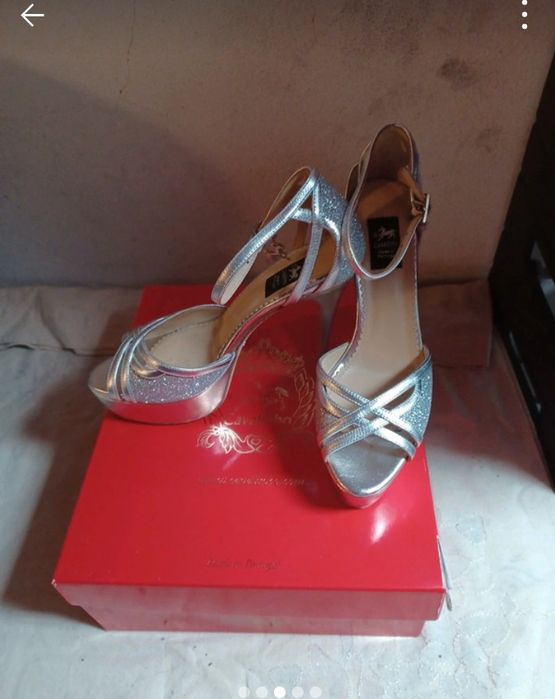 Sandálias cavalinho