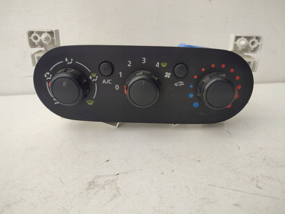 panel nawiewu klimatyzacji renault trafic iii opel vivaro 30080060