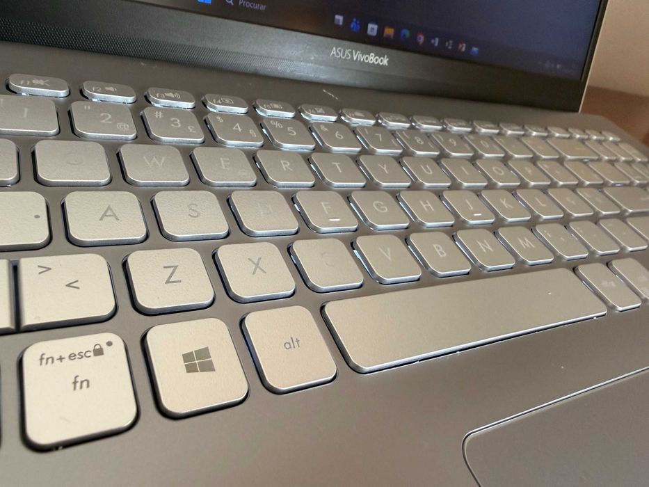 Asus VivoBook S530F 15.6"FHD|i7-8565U|16Gb Ram|Ssd 512Gb|Geforce MX150