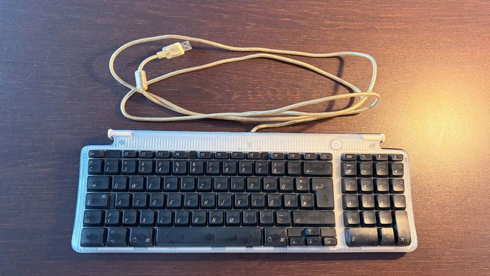 Klawiatura Apple USB Keyboard M2452 DE