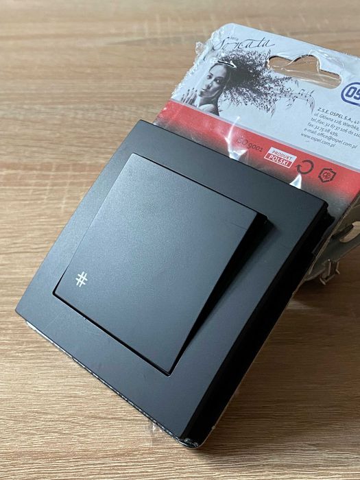 Włącznik krzyżowy Ospel As czarny bardzo dobry stan