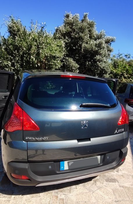 Peugeot 3008 1.6 HDi — 2010 | Teto Panorâmico | Pele