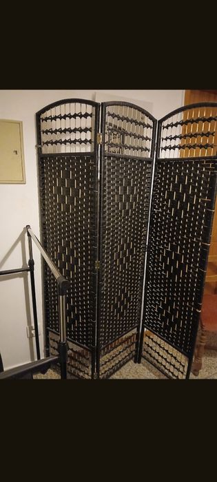 Separadores biombo como novos em Vila Real