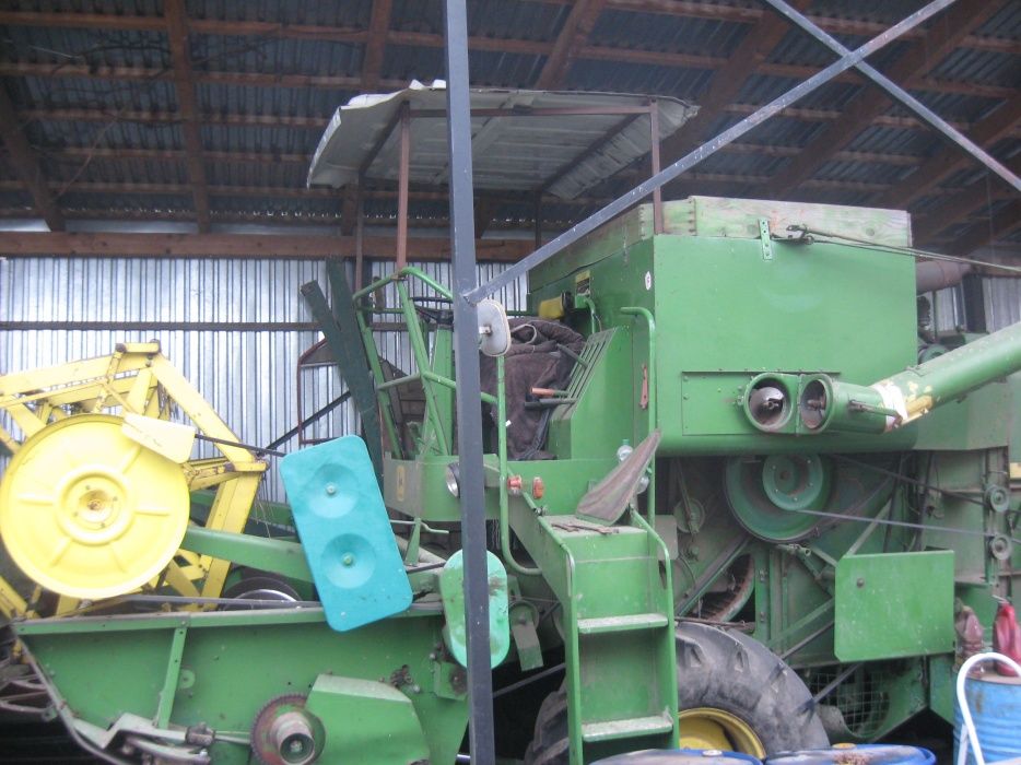 зерновий комбайн джон дір 925