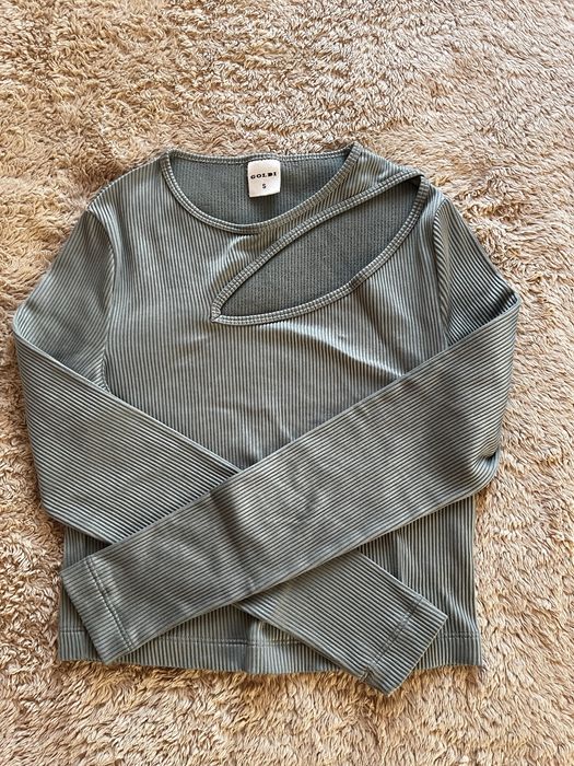 Кофта с вырезом XS