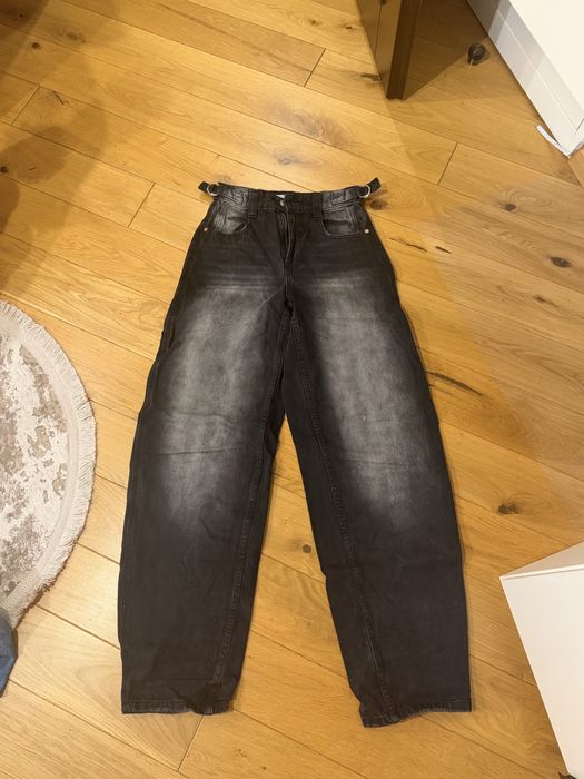 Джинси баггі Bershka