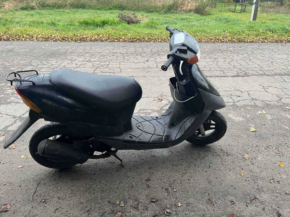 Скутер Suzuki LETS 2