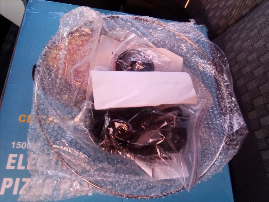 Vende panela eletrica para pizzas