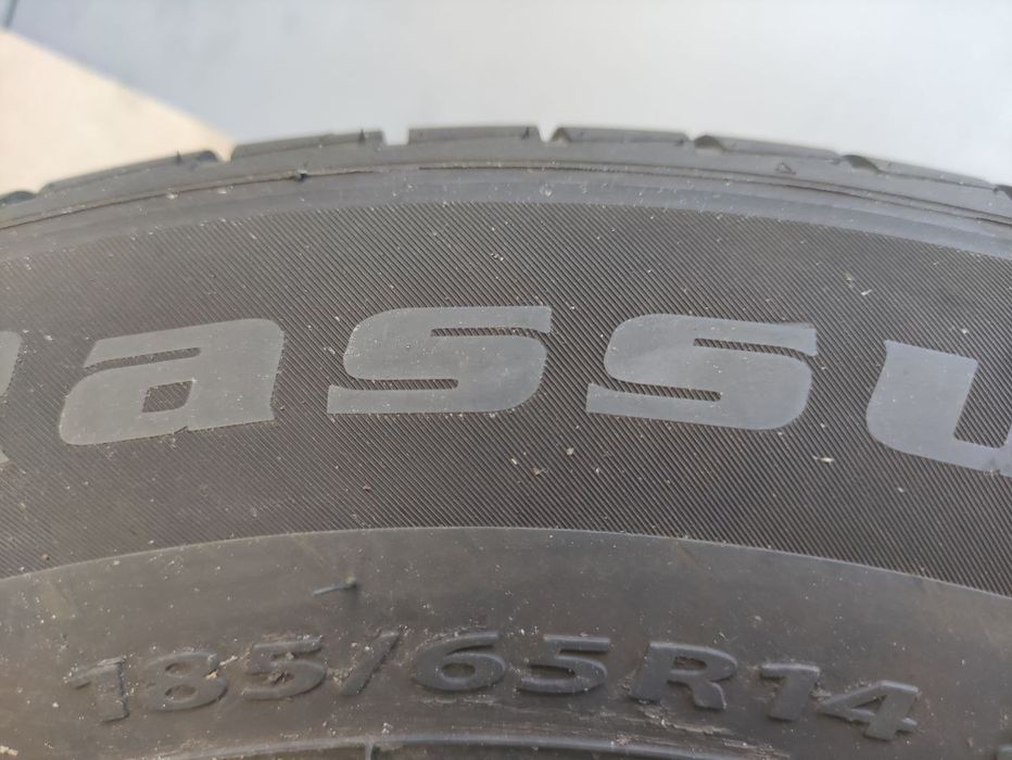 Продам комплект резины Kapsen R14