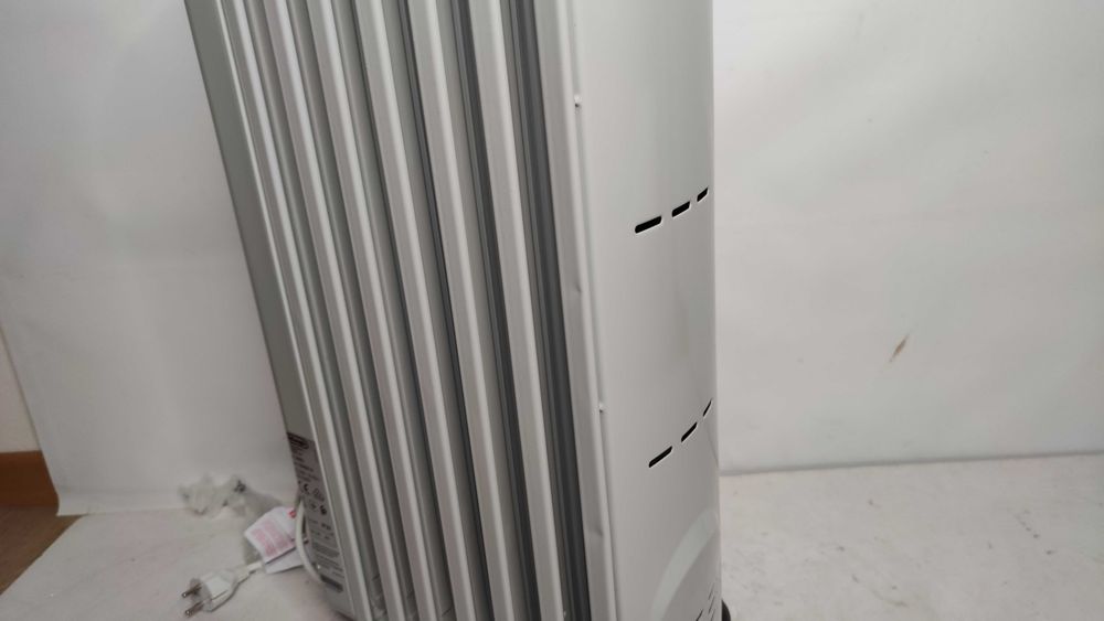 Grzejnik elektryczny DeLonghi TRRS0715