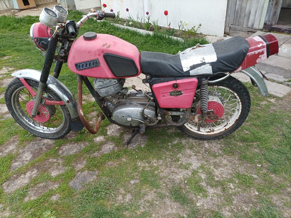 Продам мотоцикл иж планета 5