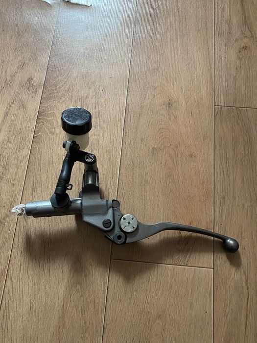 Машинка счеплення Nissin на мотоцикл