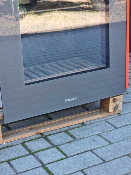 Chłodziarka do wina, winiarka Miele KWT 6422 iG Graphitgrey. Jak nowa