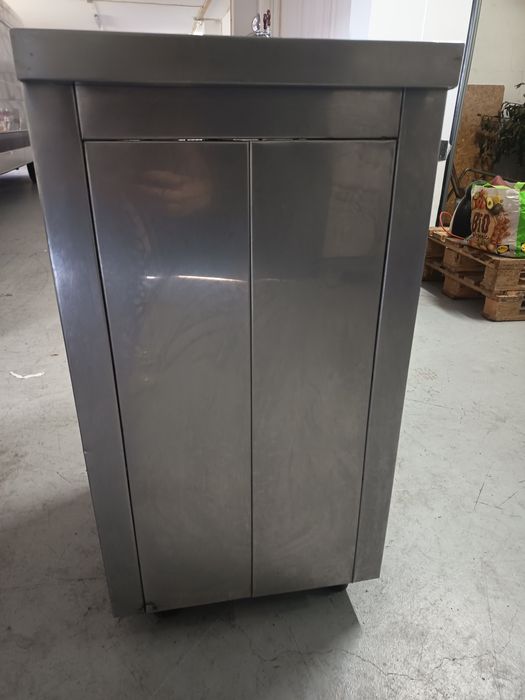 Móvel de Inox com portas e gaveta