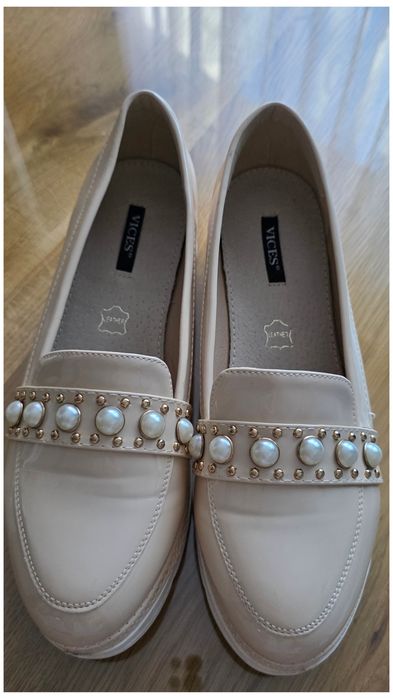 Buty damskie VECES