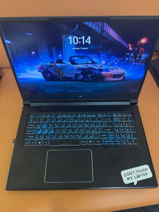 Acer predator Helios 300 17.3