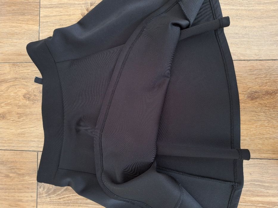 Czarna spódniczka Stradivarius mex 36 S